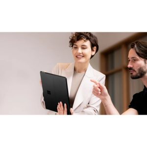 تبلت 13 اینچی مایکروسافت مدل Surface Pro 10-Core Ultra 7 165U ظرفیت 1 ترابایت و رم 64 گیگابایت به همراه کیبورد Surface Pro Copilot